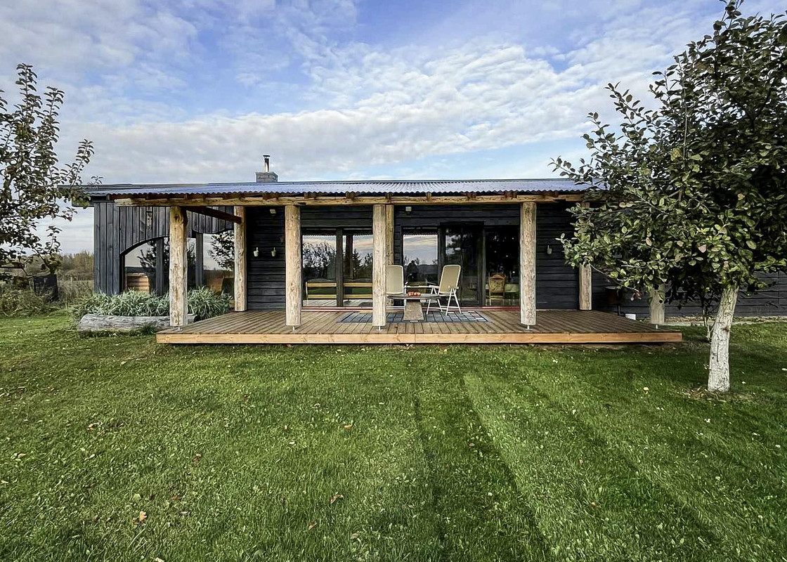 Ugnies Pirtis - poilsio namai su pirtimi